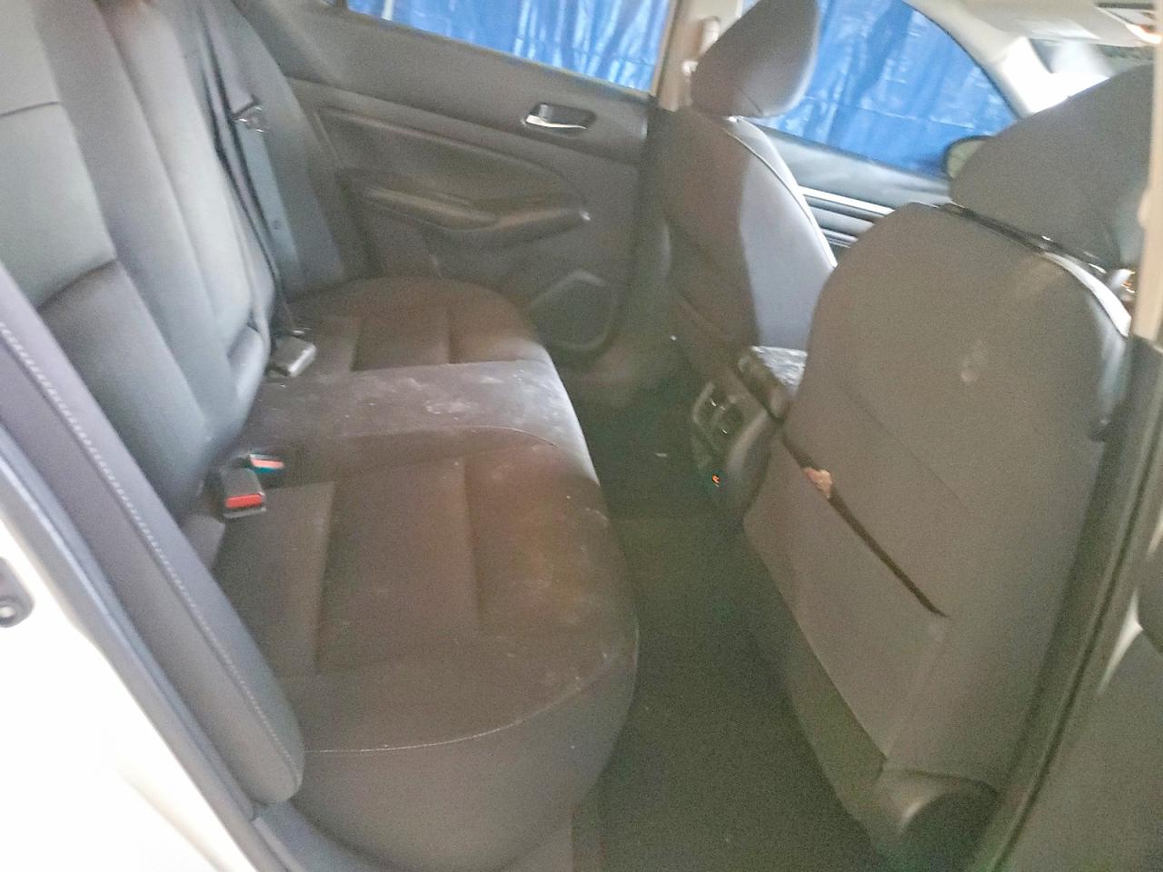 2019 NISSAN ALTIMA SV photo 10