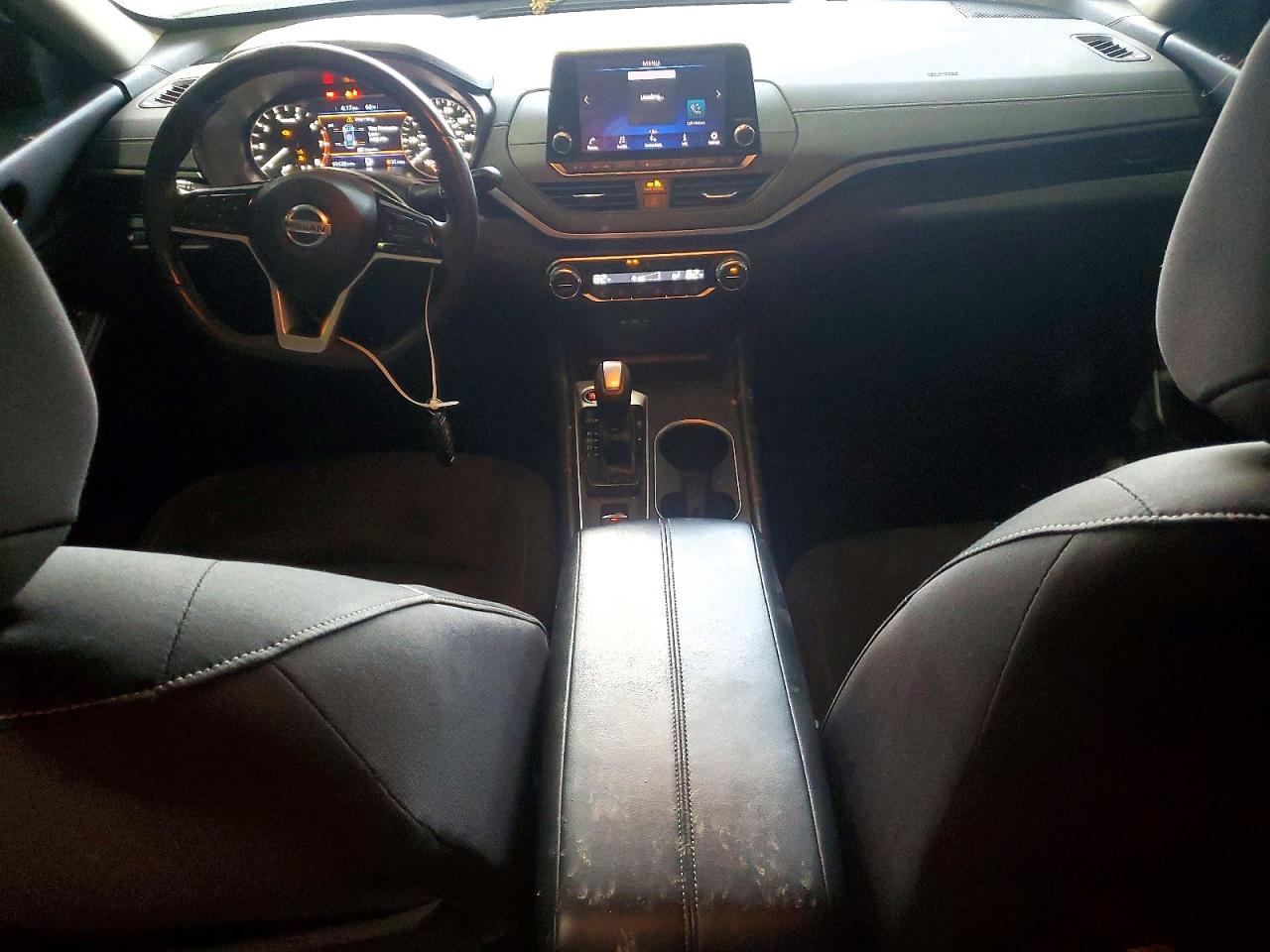 2019 NISSAN ALTIMA SV photo 8