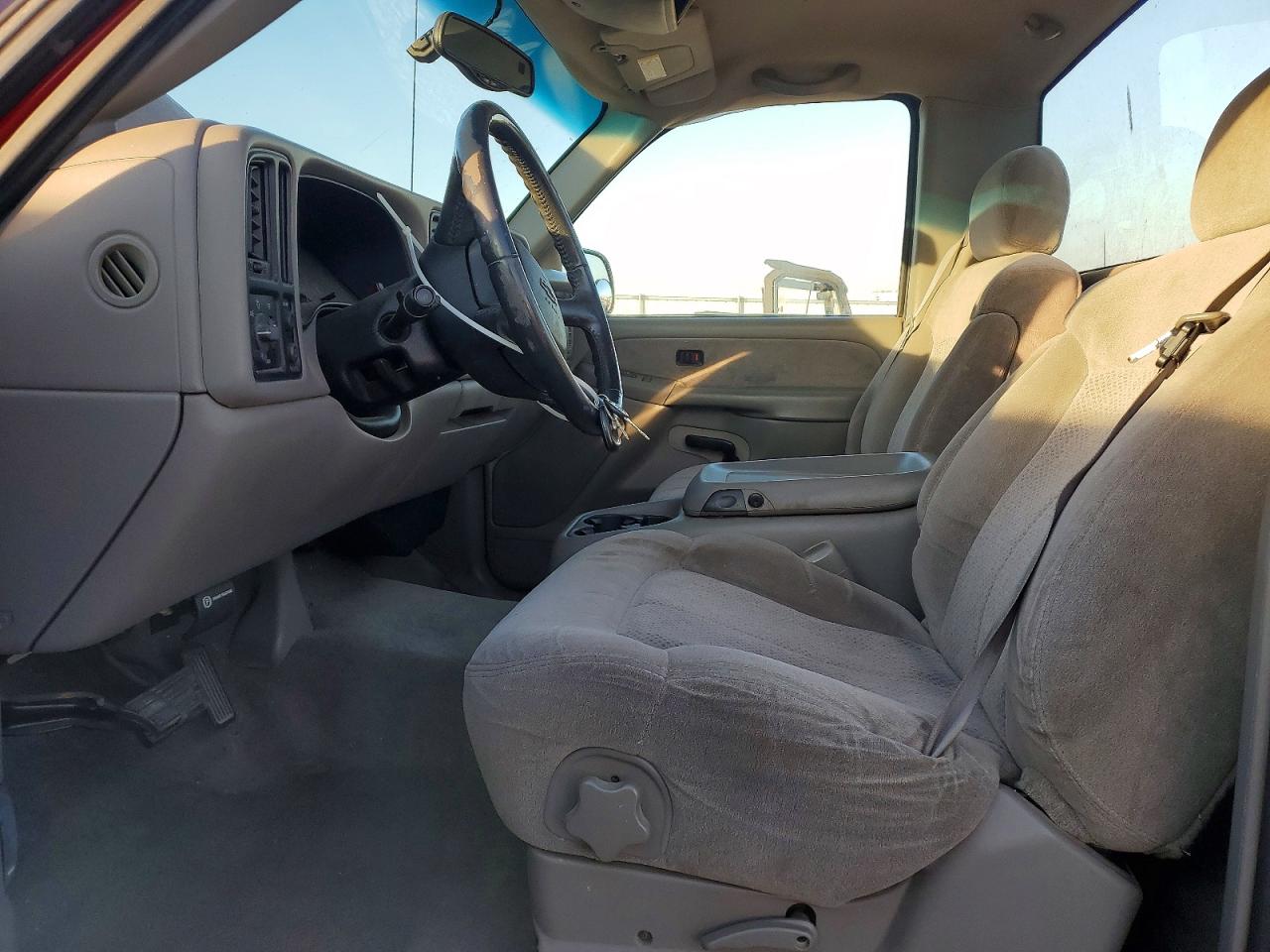 2000 CHEVROLET SILVERADO C1500 photo 7