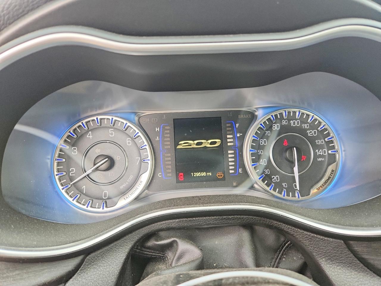 2015 CHRYSLER 200 LIMITED photo 17