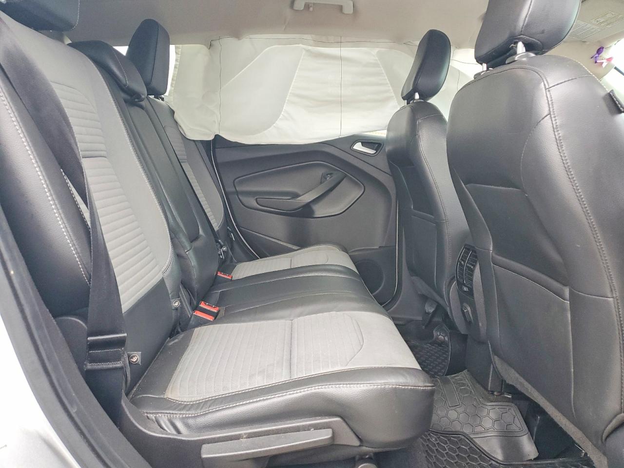2018 FORD ESCAPE SE photo 11