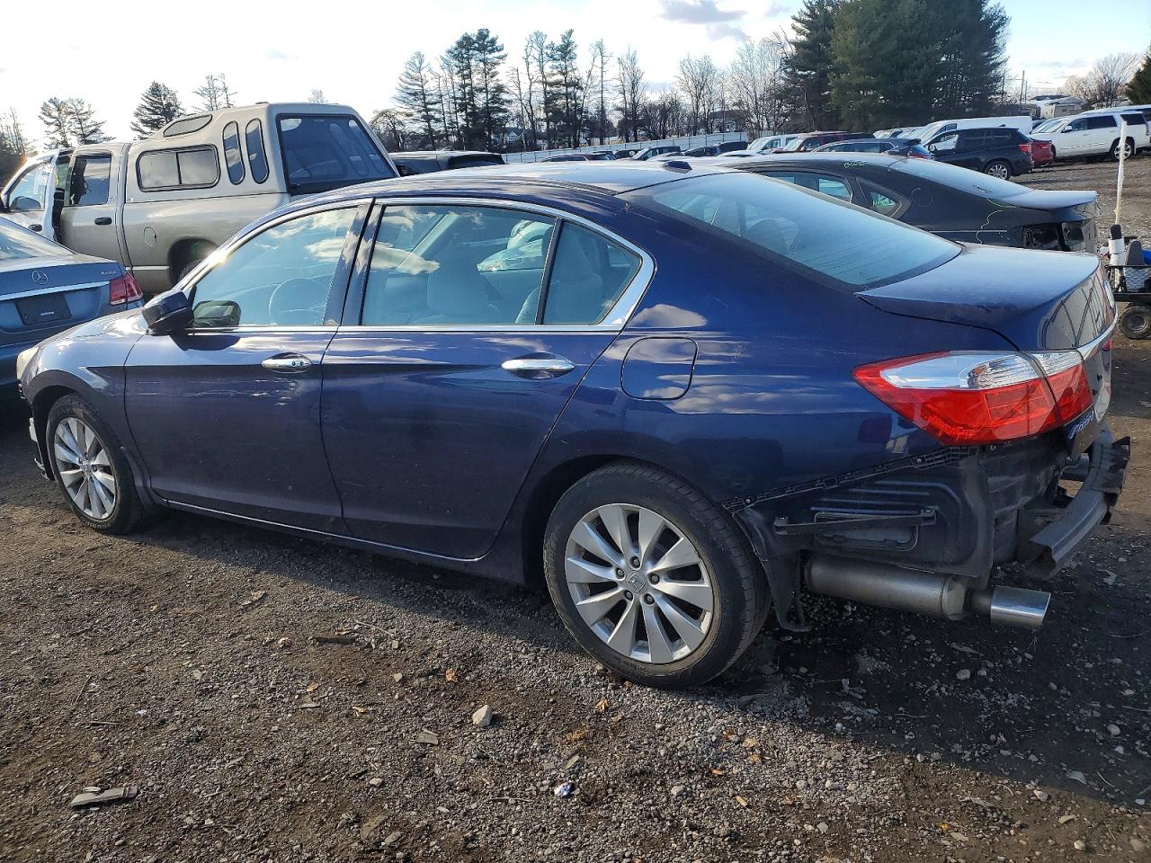 2015 HONDA ACCORD EXL photo 2