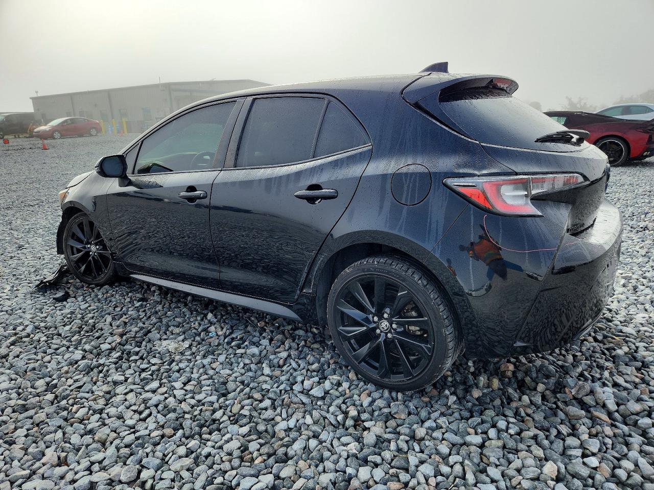 2022 TOYOTA COROLLA SE photo 2