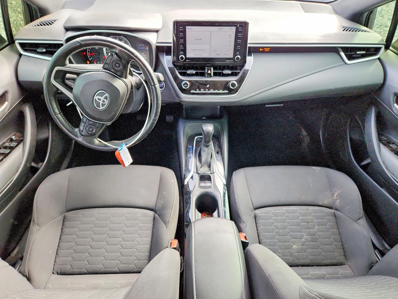2022 TOYOTA COROLLA SE photo 8