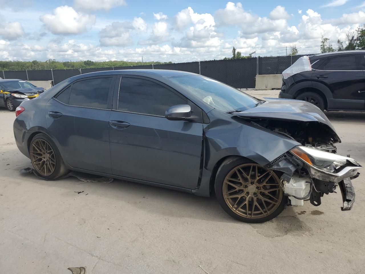 2014 TOYOTA COROLLA L photo 4