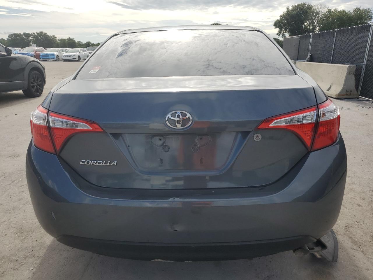 2014 TOYOTA COROLLA L photo 6