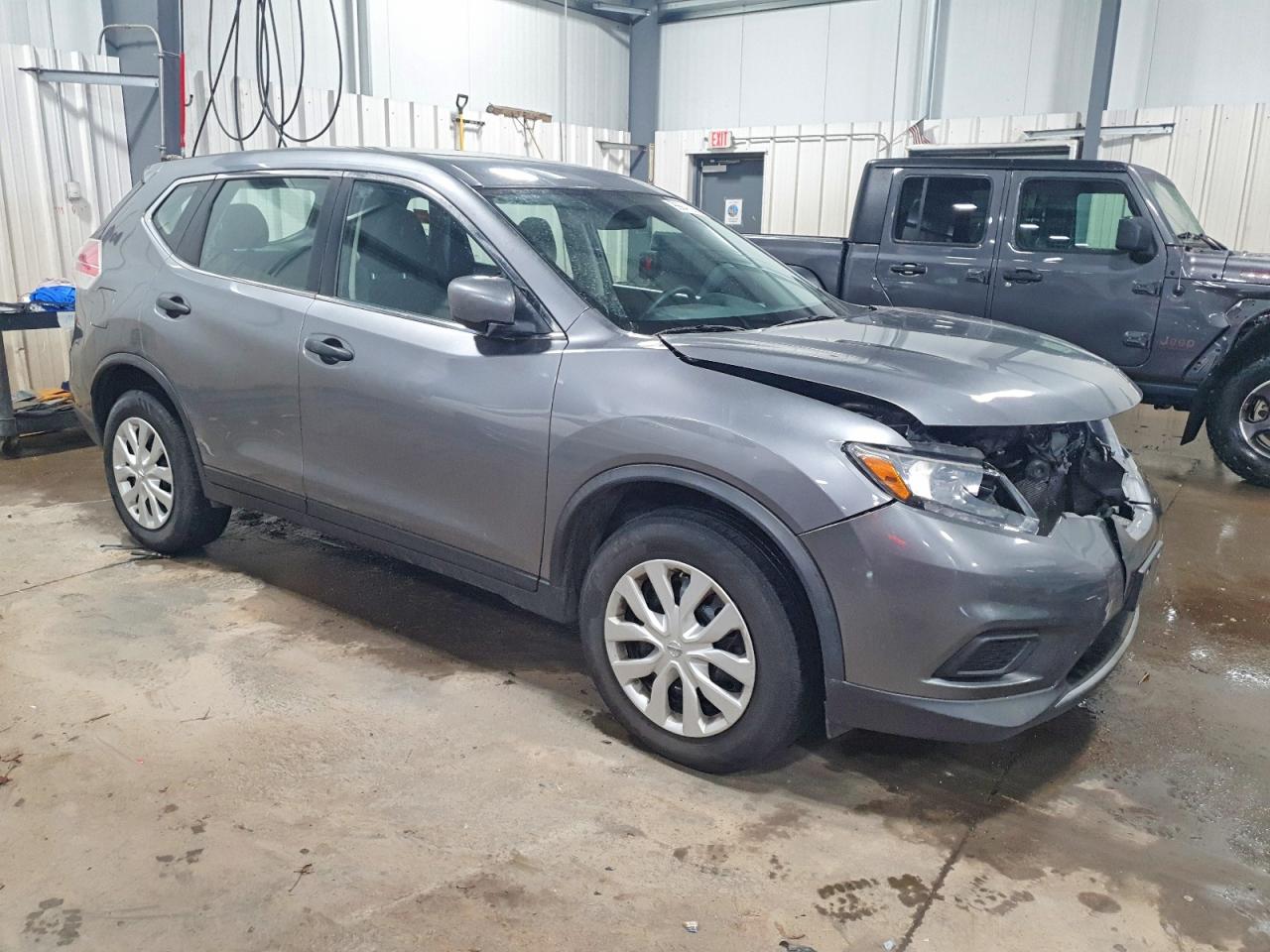 2016 NISSAN ROGUE S photo 4
