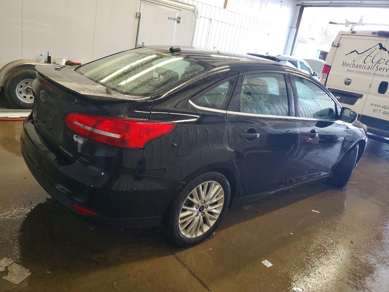 2018 FORD FOCUS TITANIUM photo 3