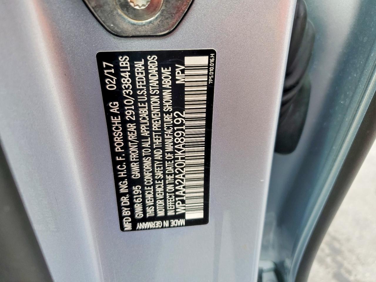 2017 PORSCHE CAYENNE photo 13