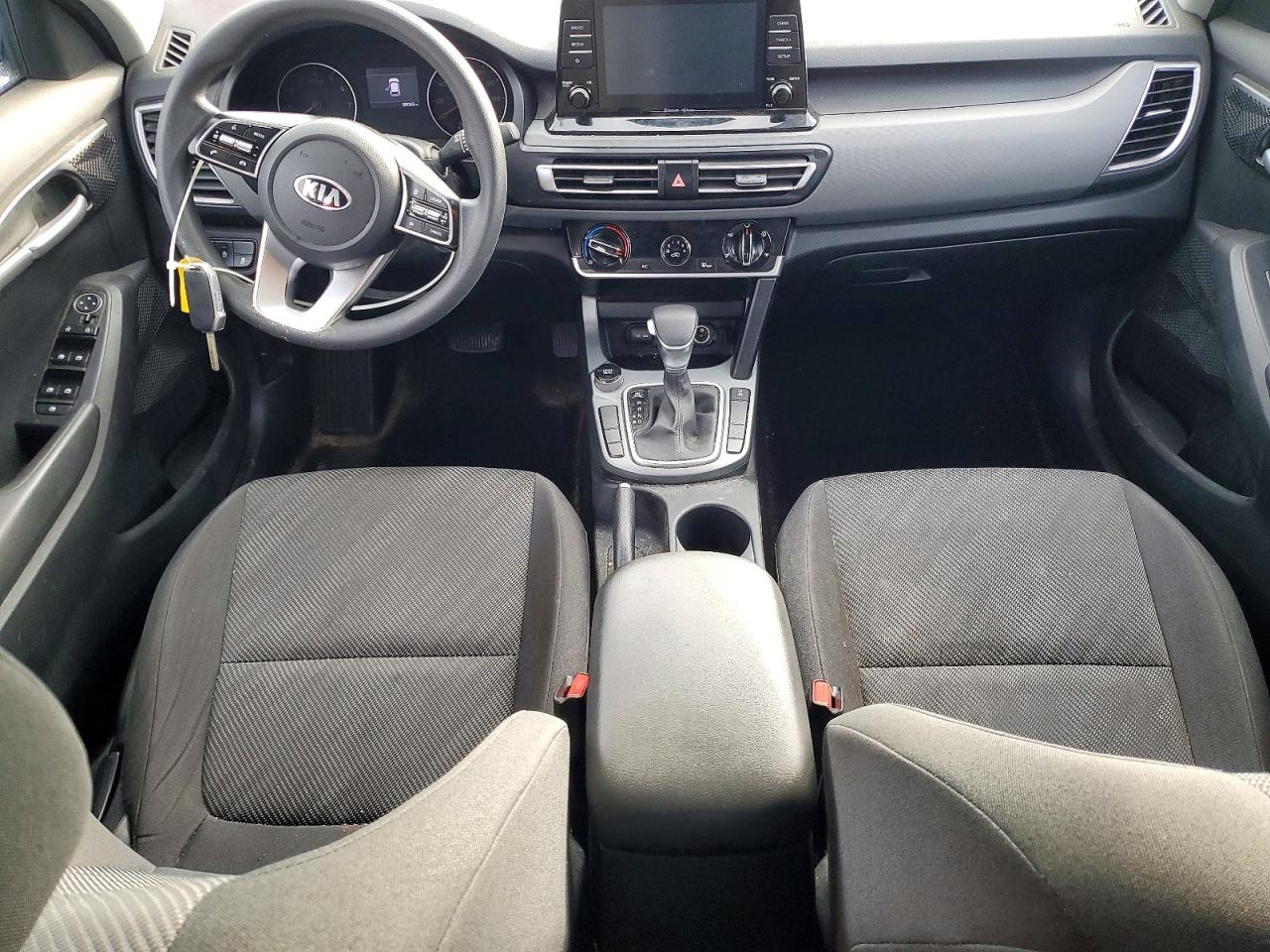 2021 KIA SELTOS LX photo 8