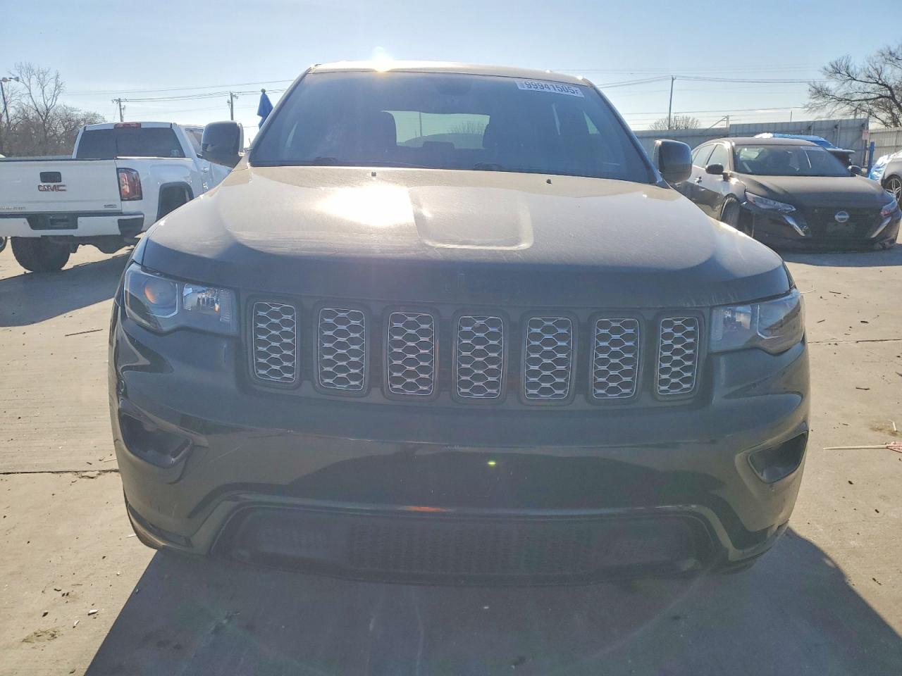 2020 JEEP GRAND CHEROKEE LAREDO photo 5