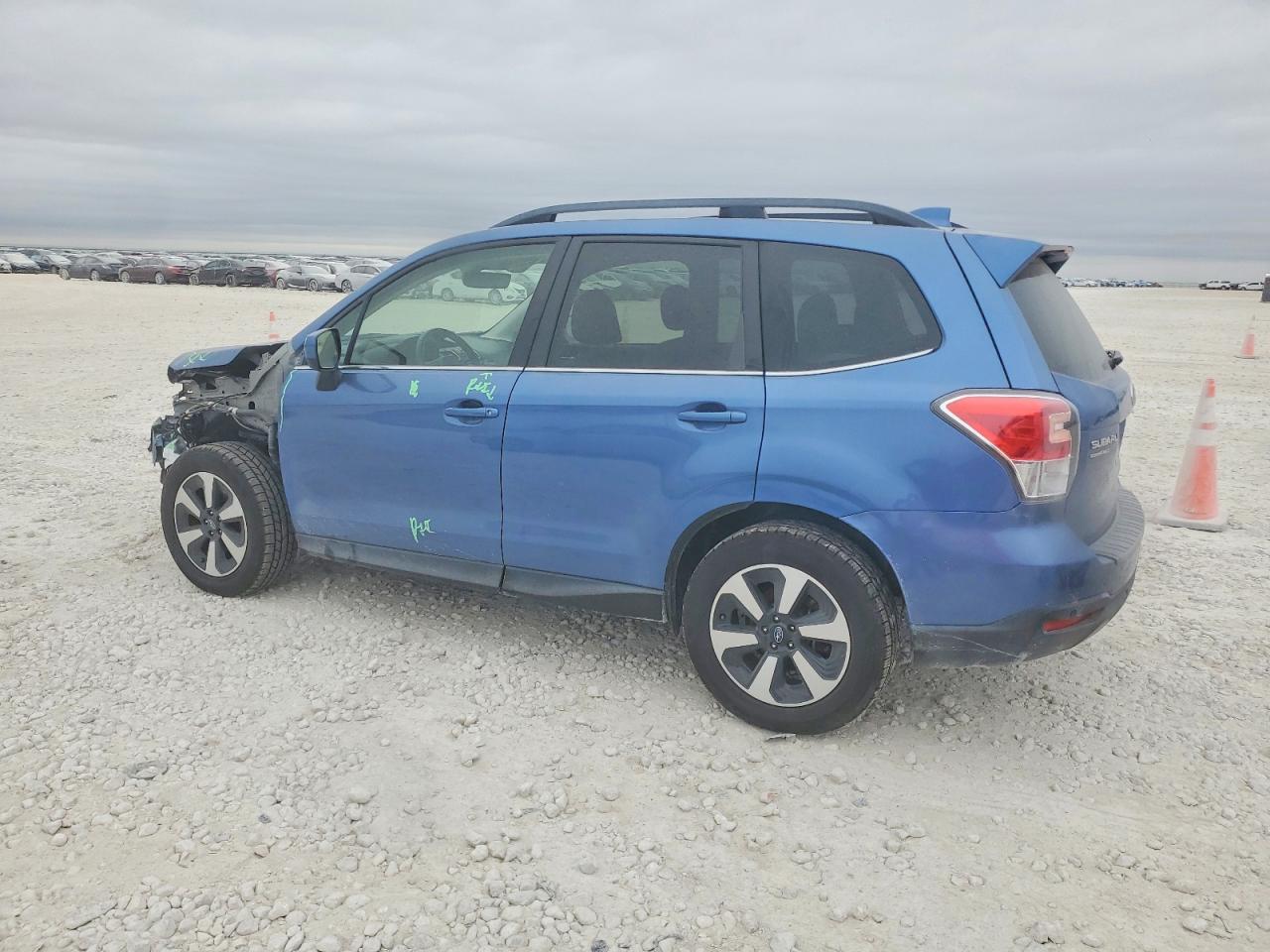 2018 SUBARU FORESTER 2.5I LIMITED photo 2