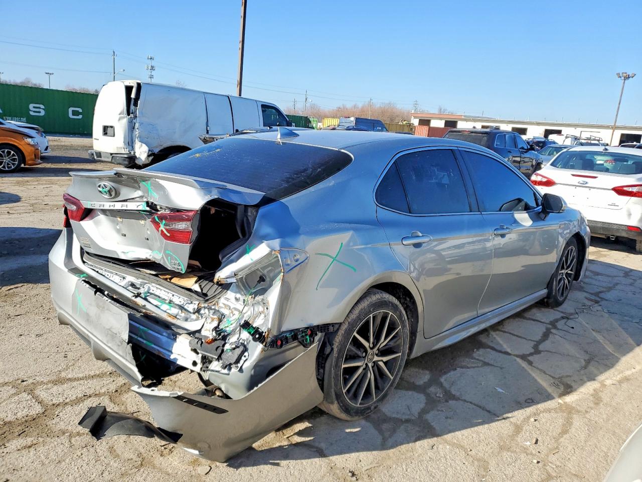 2025 TOYOTA CAMRY SE NIGHT SHADE photo 3