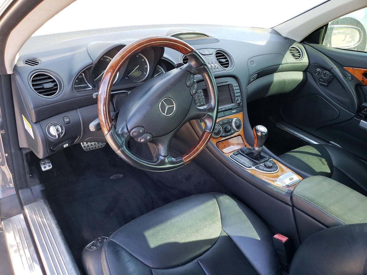 2008 MERCEDES-BENZ SL 550 photo 8