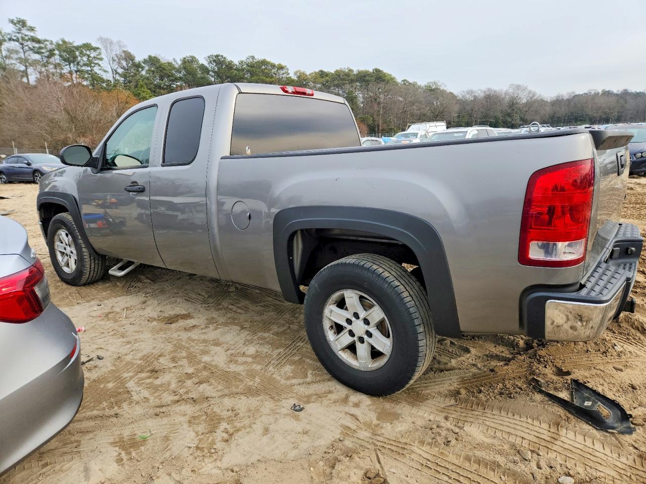 2008 GMC SIERRA K1500 photo 2