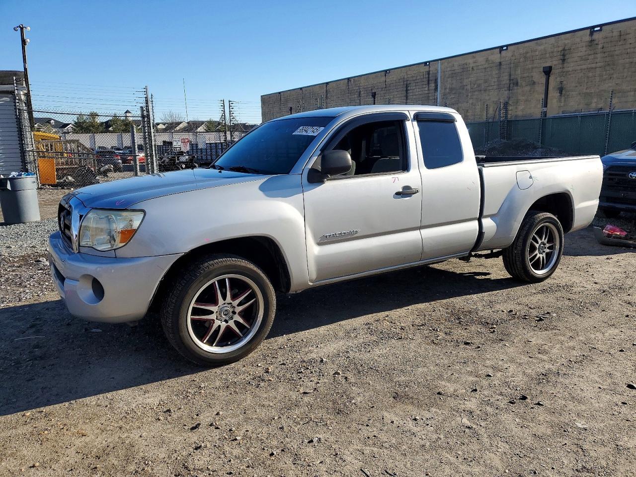 2006 TOYOTA TACOMA