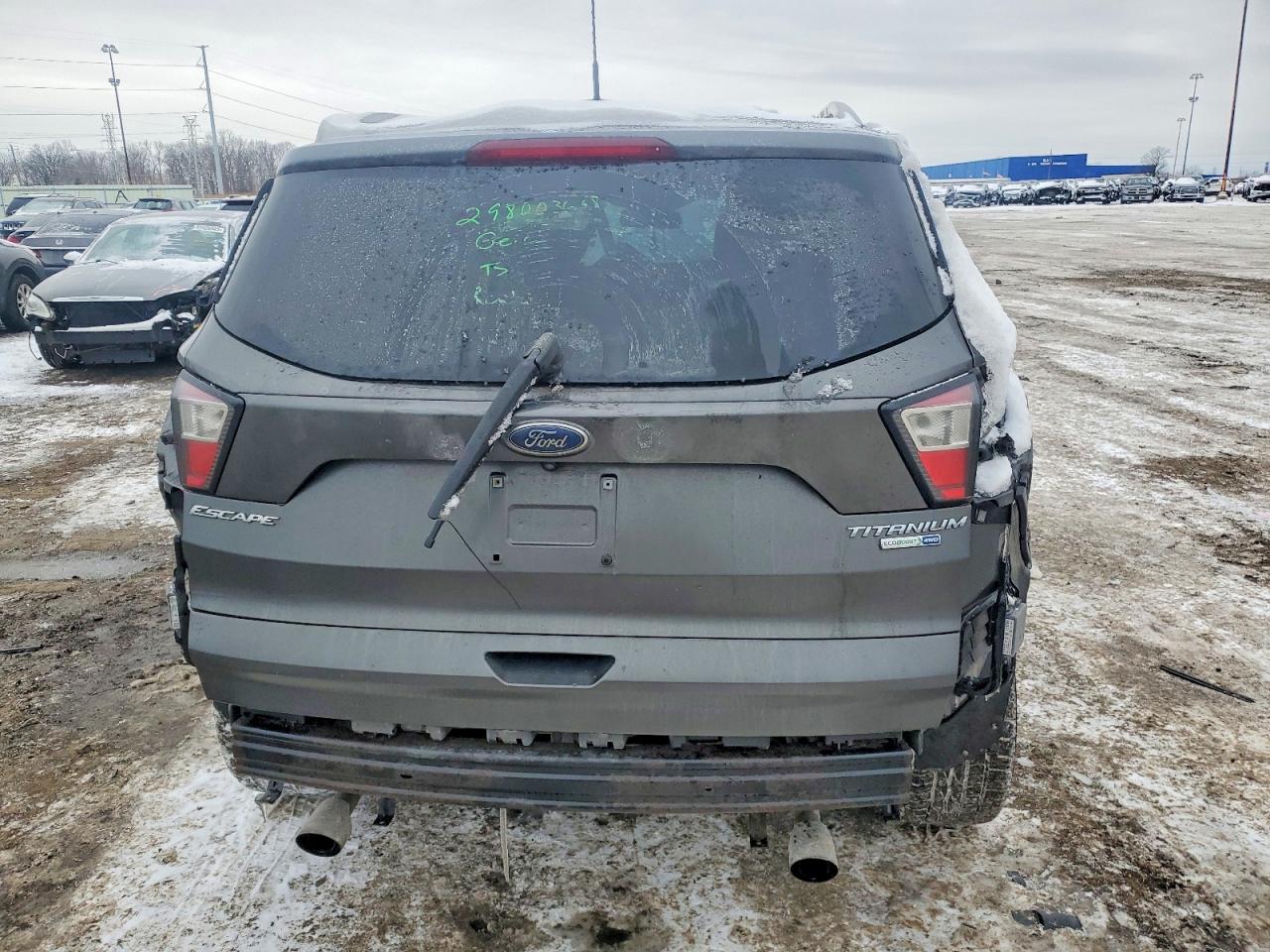 2017 FORD ESCAPE TITANIUM photo 6