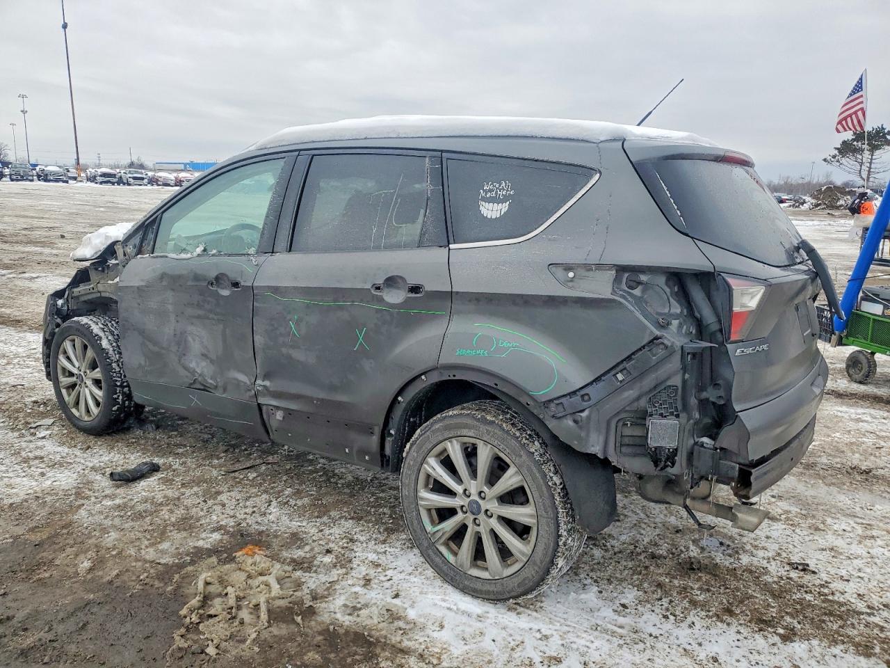 2017 FORD ESCAPE TITANIUM photo 2