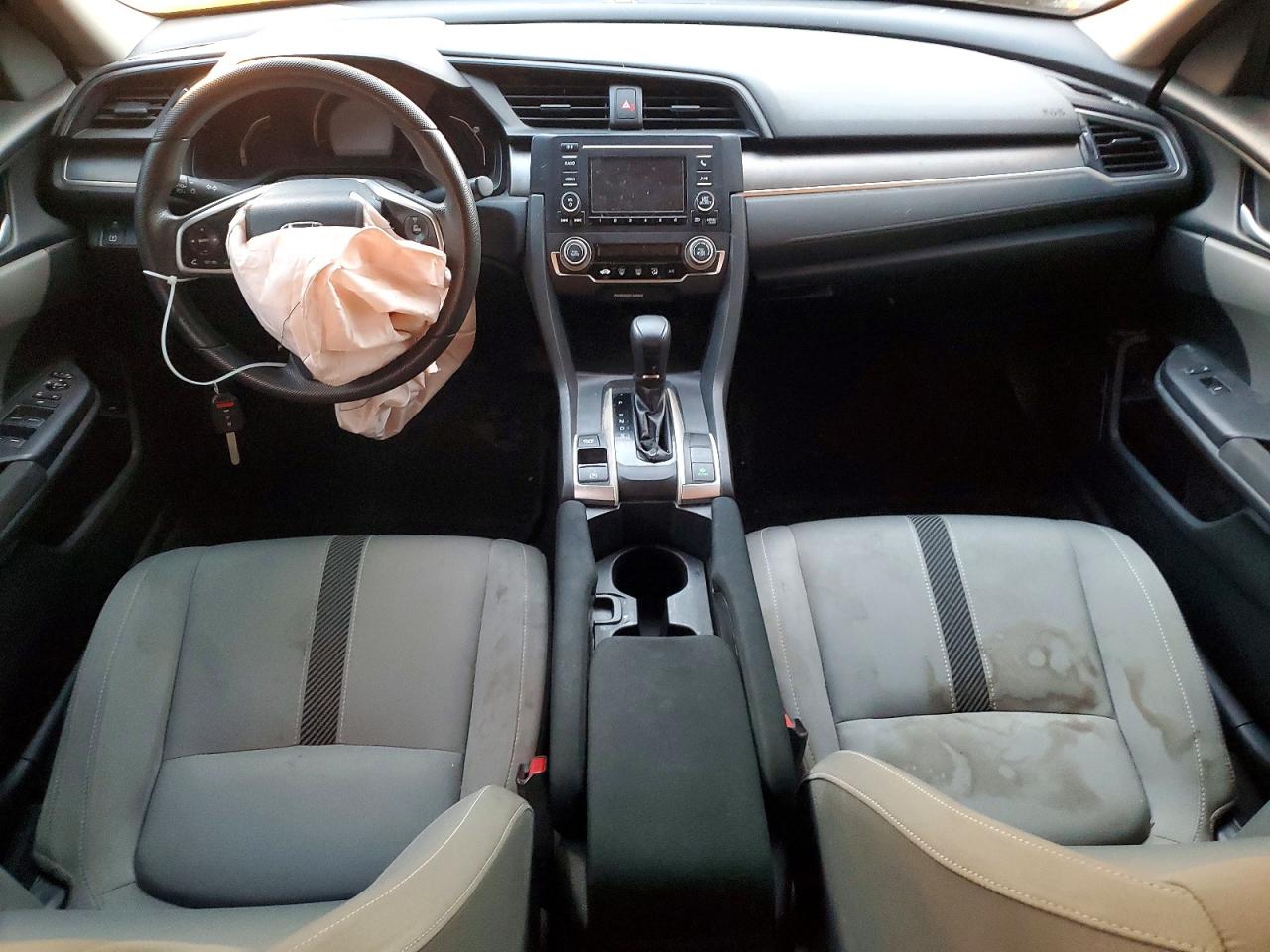 2016 HONDA CIVIC LX photo 8