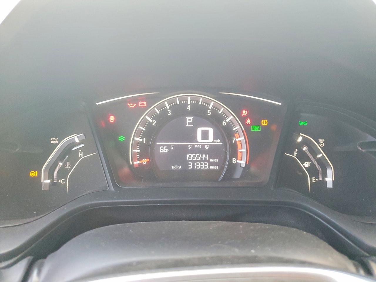 2016 HONDA CIVIC LX photo 9