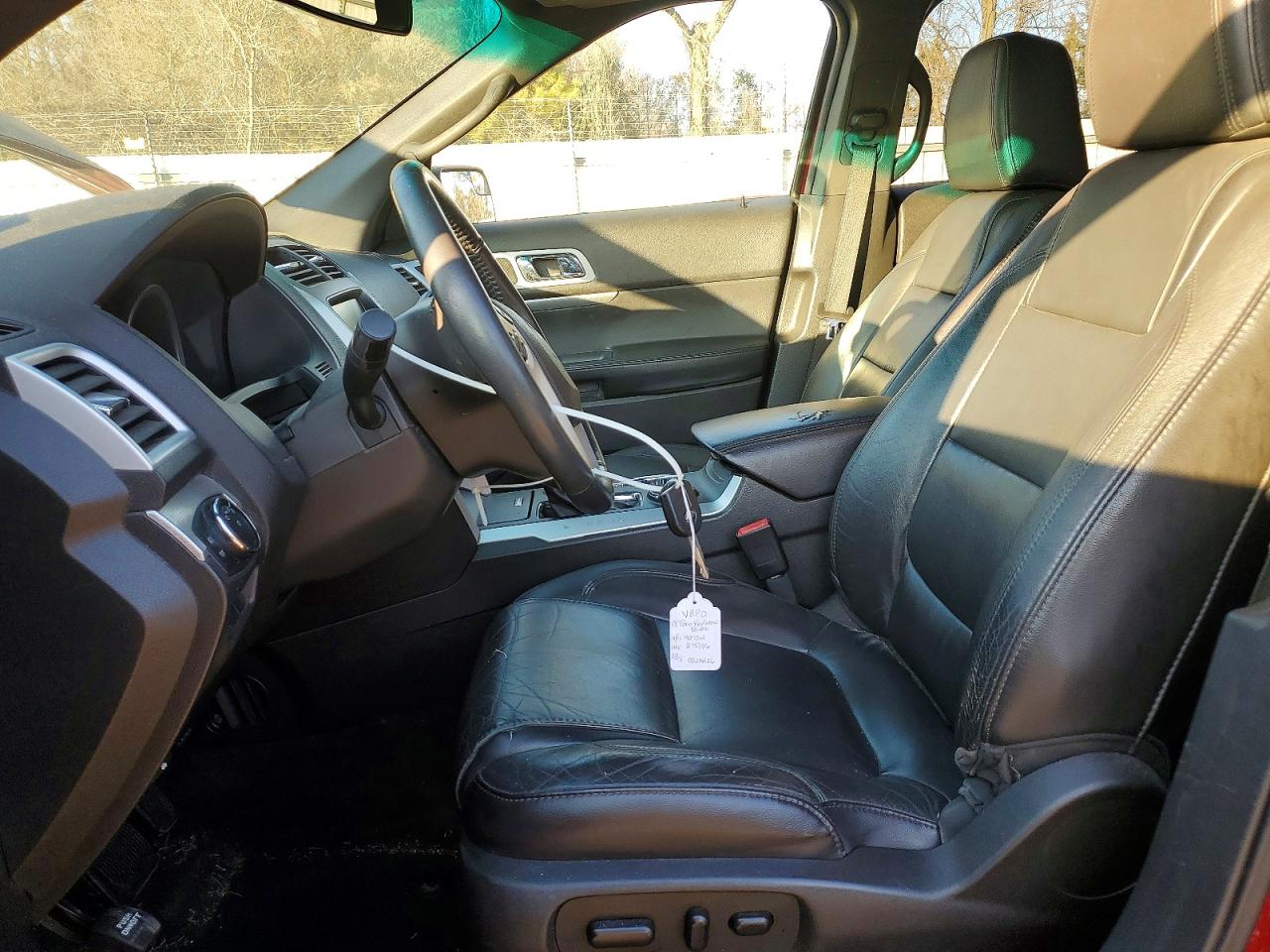 2014 FORD EXPLORER XLT photo 7