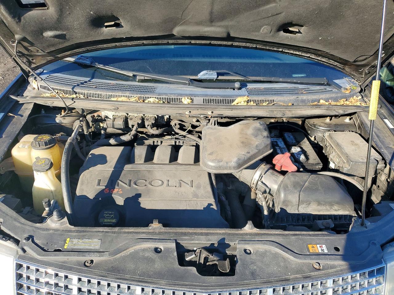 2010 LINCOLN MKX photo 12
