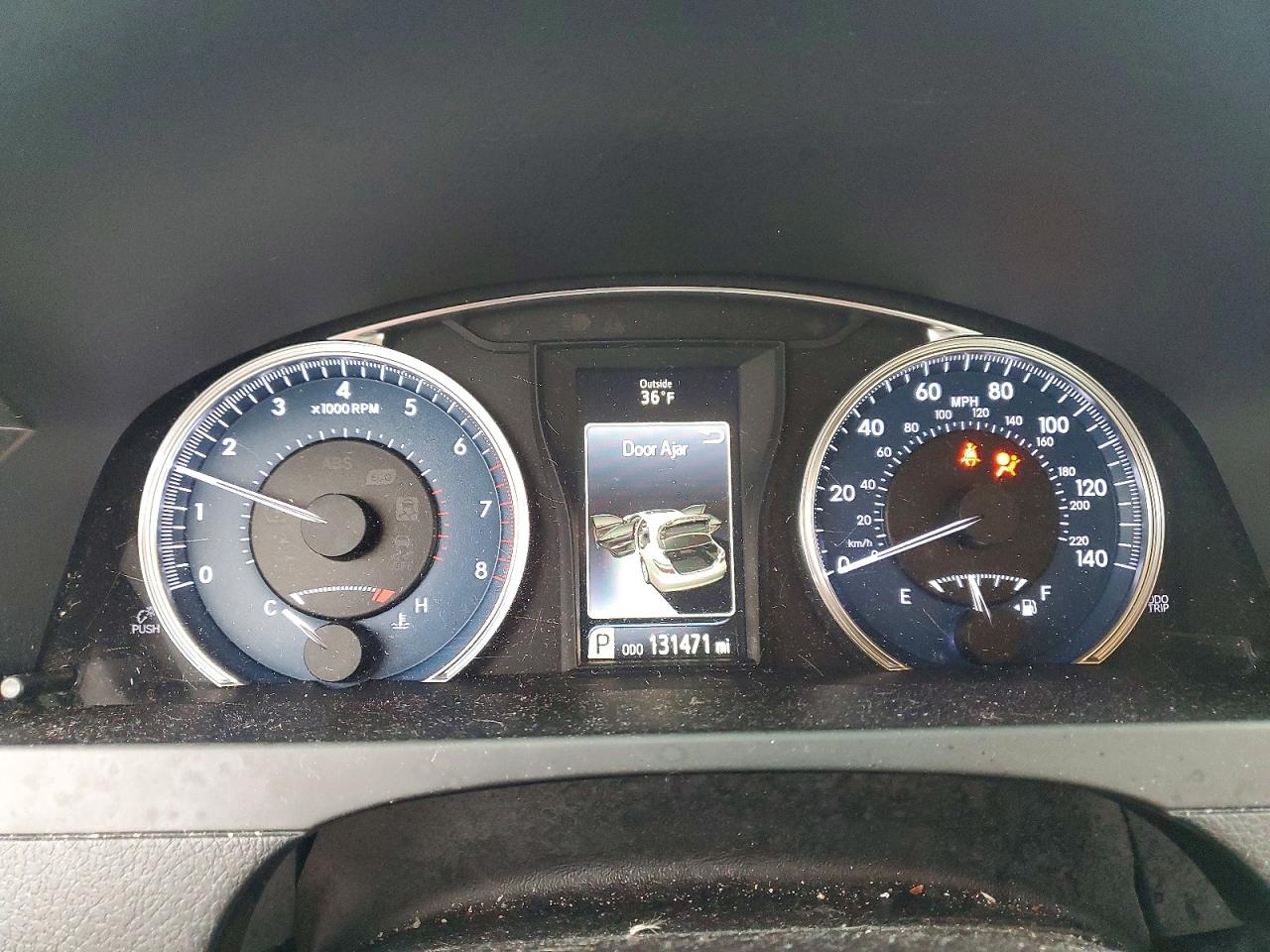 2017 TOYOTA CAMRY LE photo 9