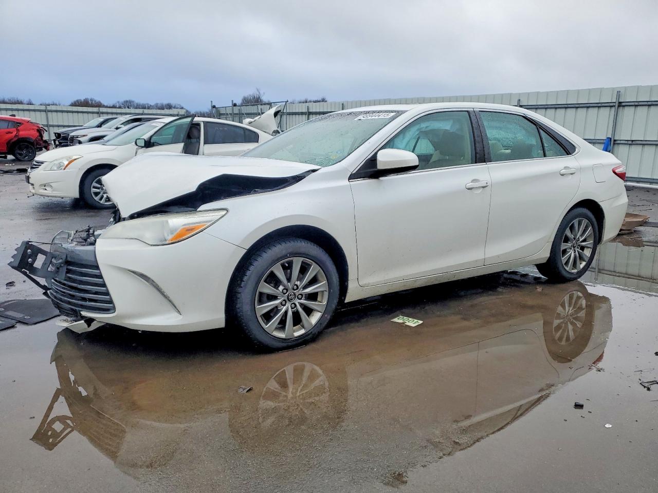 2017 TOYOTA CAMRY