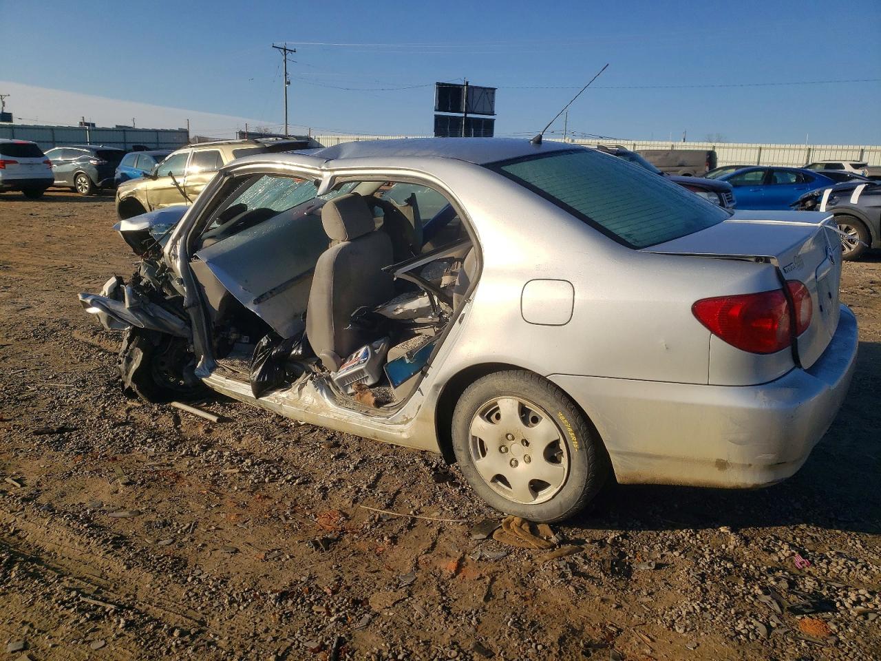 2005 TOYOTA COROLLA CE photo 2