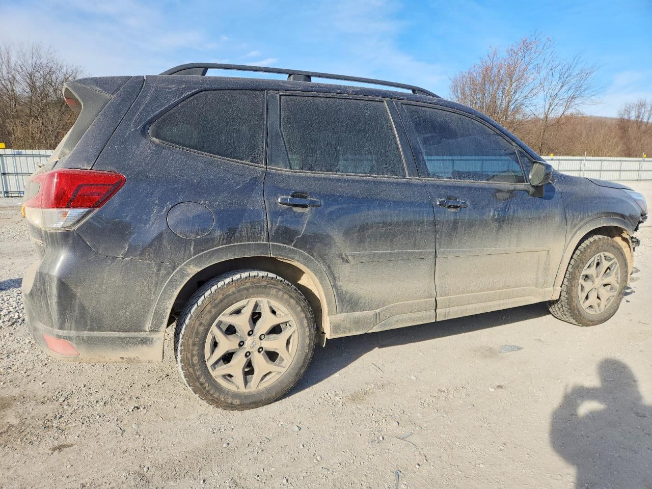 2019 SUBARU FORESTER PREMIUM photo 3