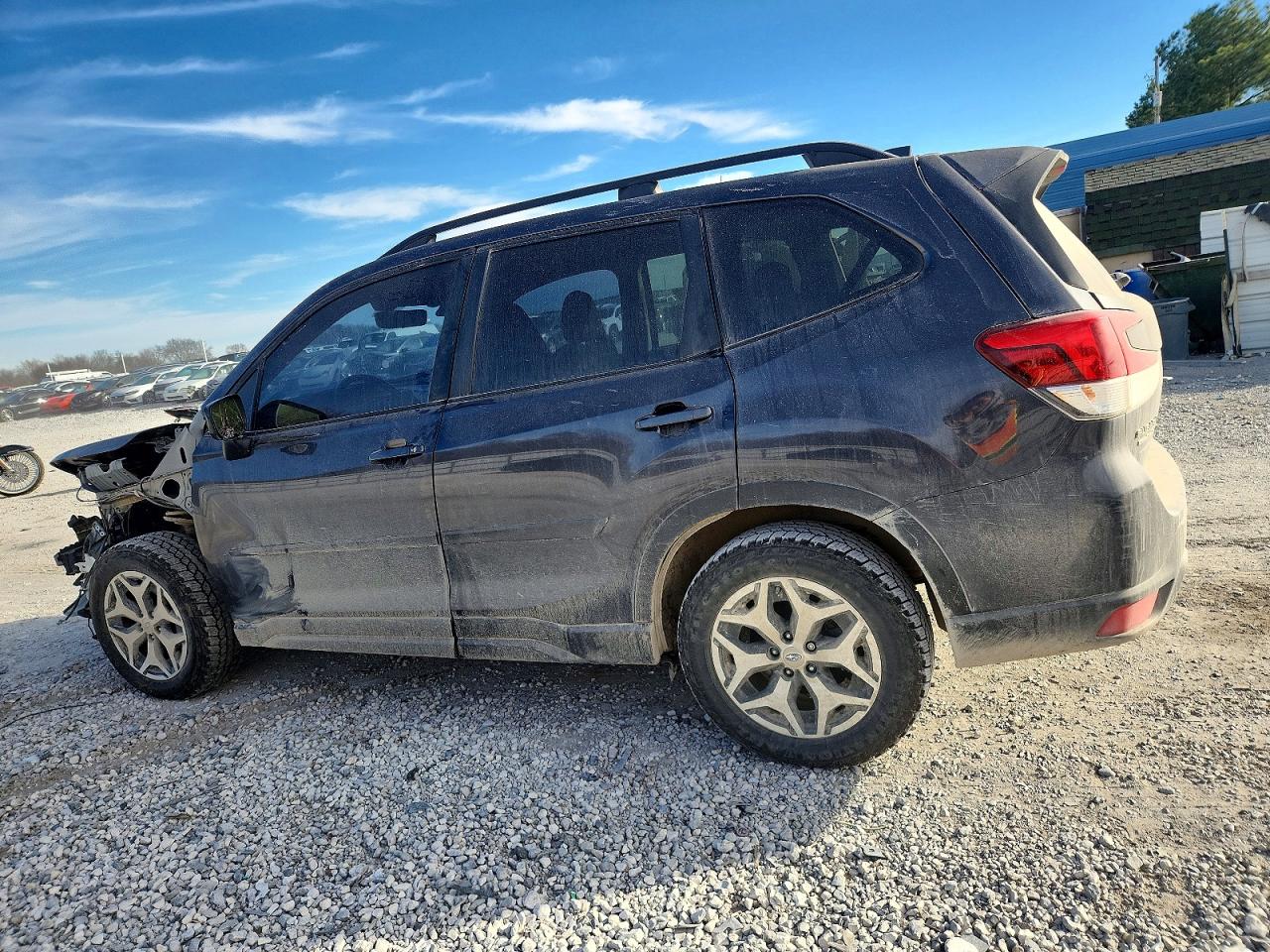 2019 SUBARU FORESTER PREMIUM photo 2
