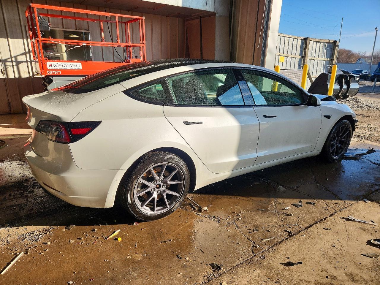 2022 TESLA MODEL 3 photo 3