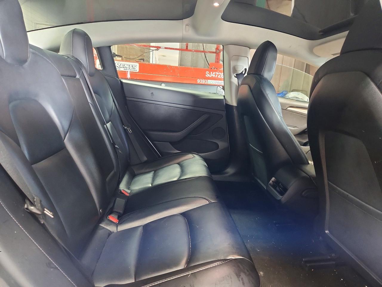 2022 TESLA MODEL 3 photo 10