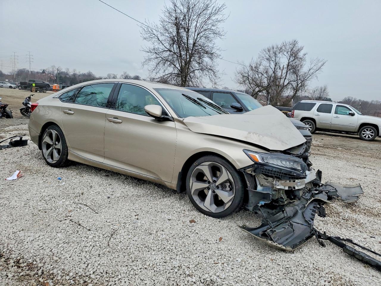 2018 HONDA ACCORD TOURING photo 4