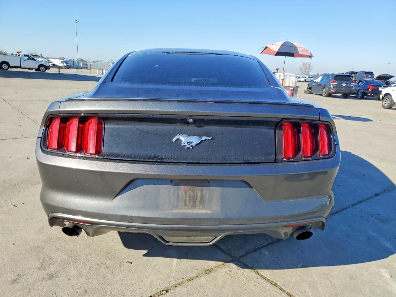 2016 FORD MUSTANG photo 6