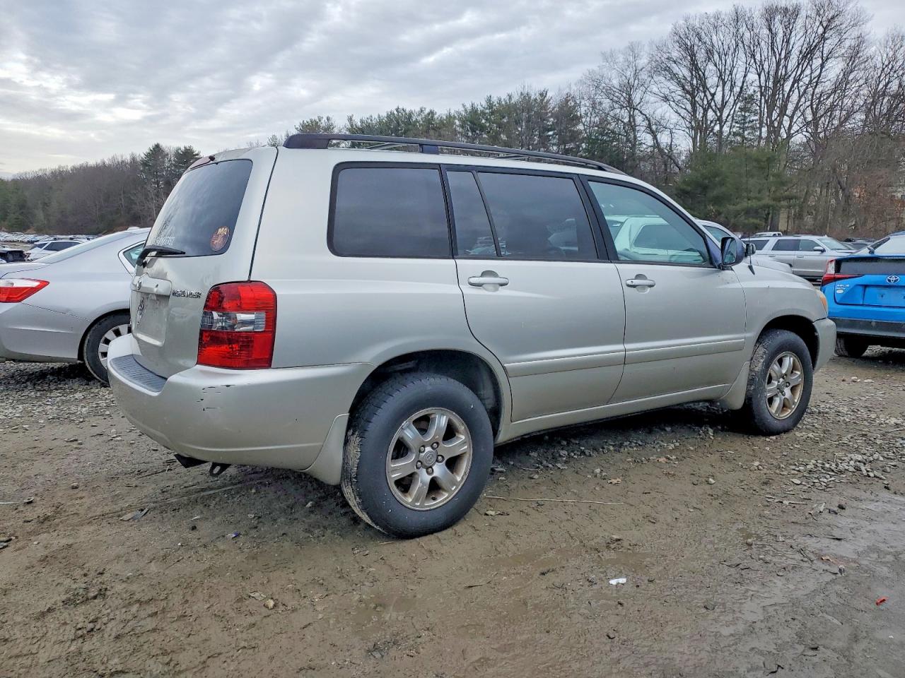 2007 TOYOTA HIGHLANDER photo 3