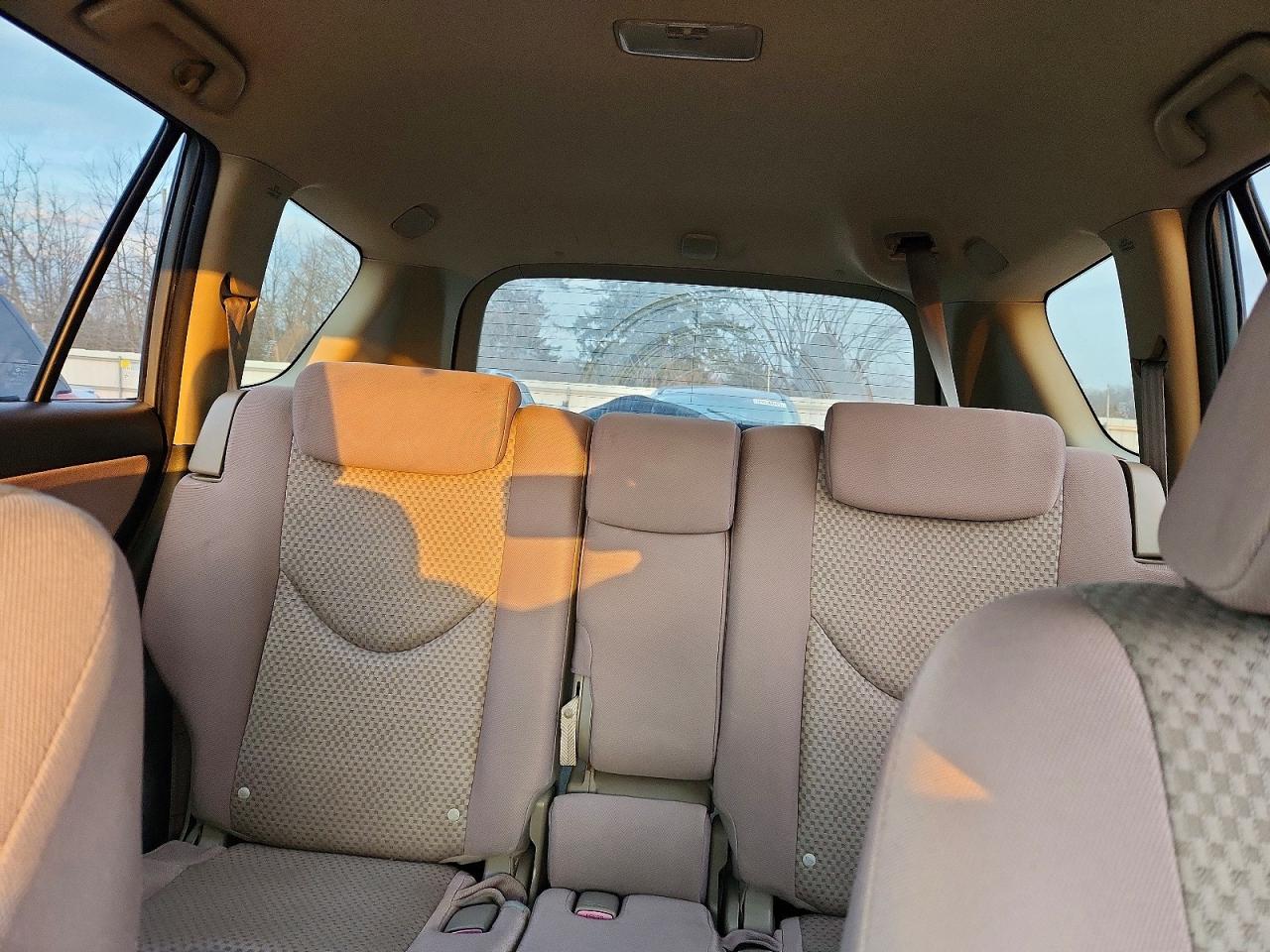 2007 TOYOTA RAV4 photo 10