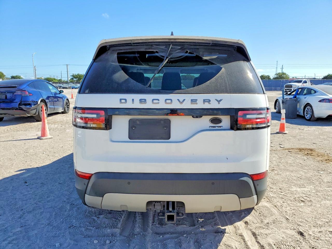 2017 LAND ROVER DISCOVERY HSE photo 6