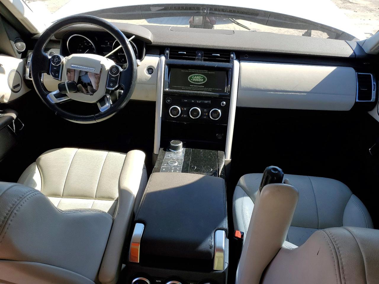 2017 LAND ROVER DISCOVERY HSE photo 8