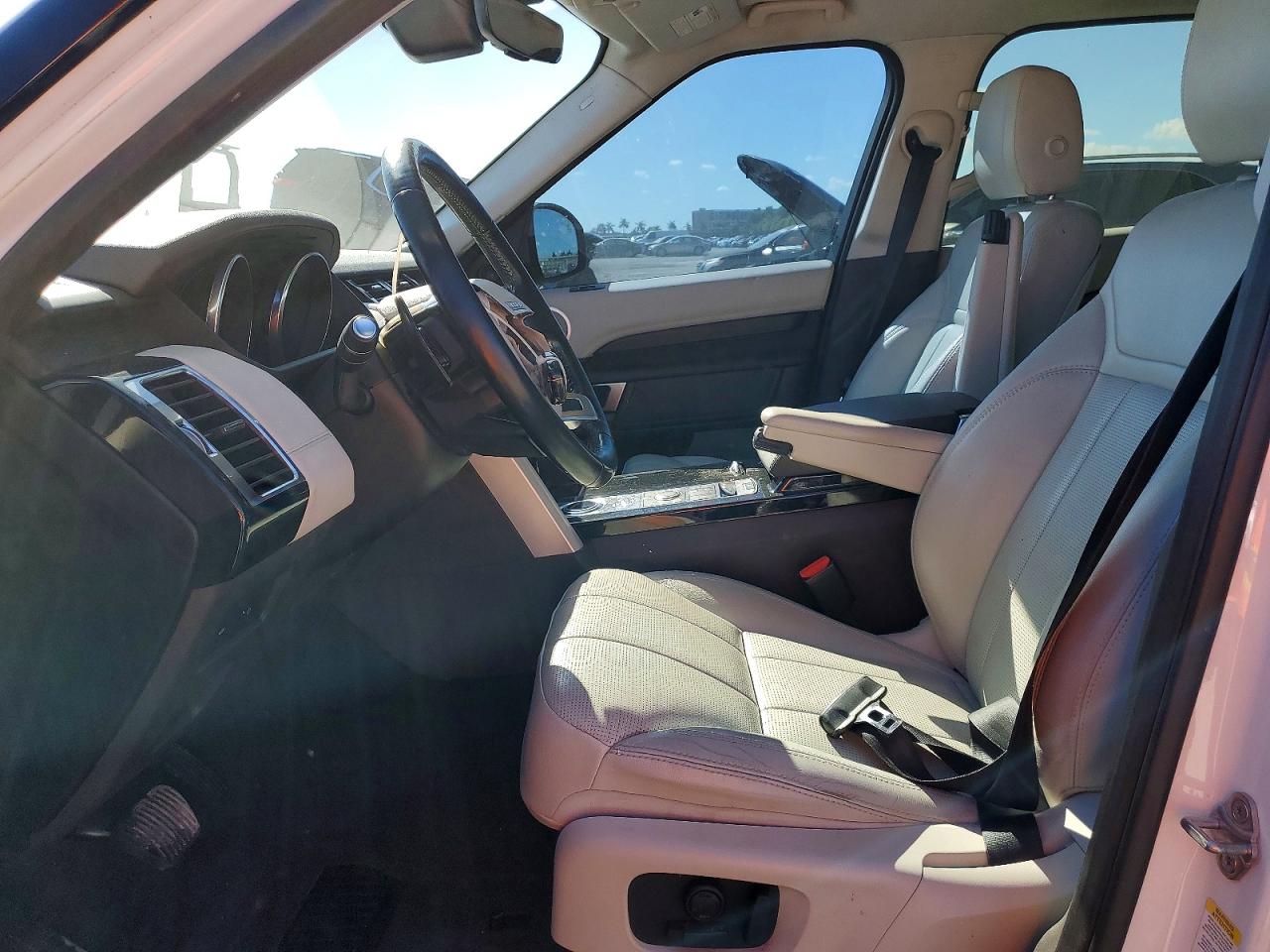 2017 LAND ROVER DISCOVERY HSE photo 7