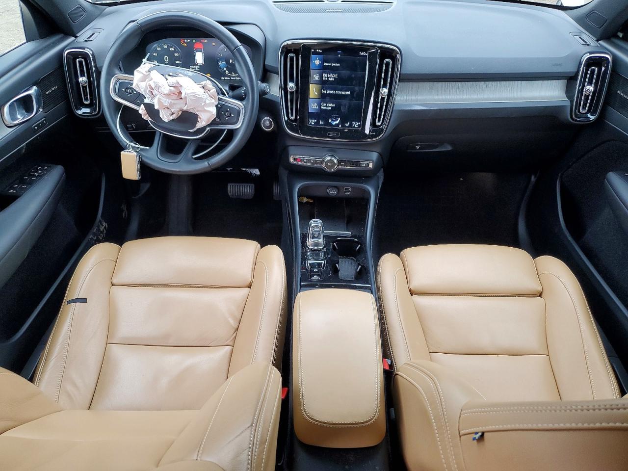 2019 VOLVO XC40 T5 INSCRIPTION photo 8