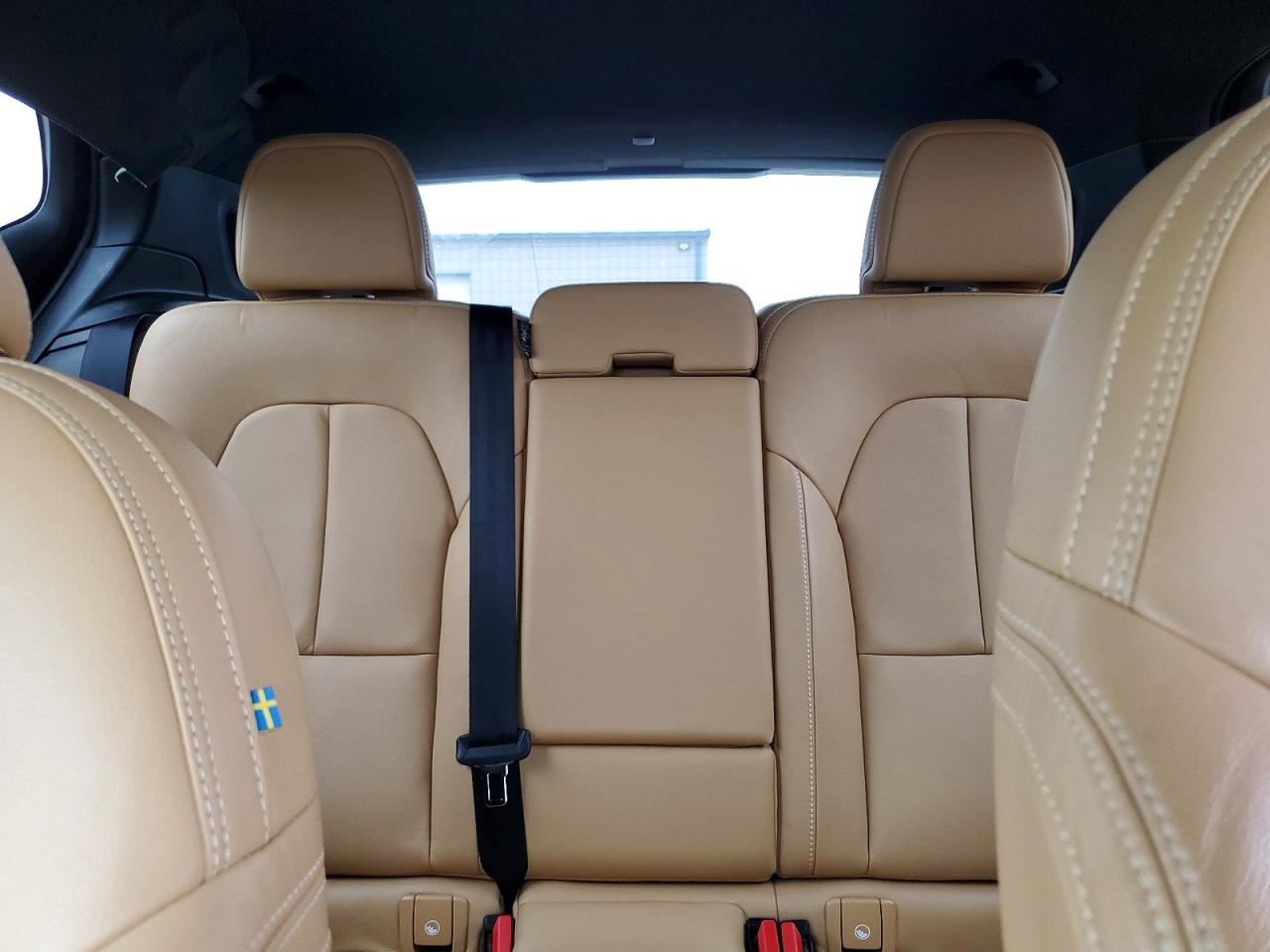 2019 VOLVO XC40 T5 INSCRIPTION photo 10
