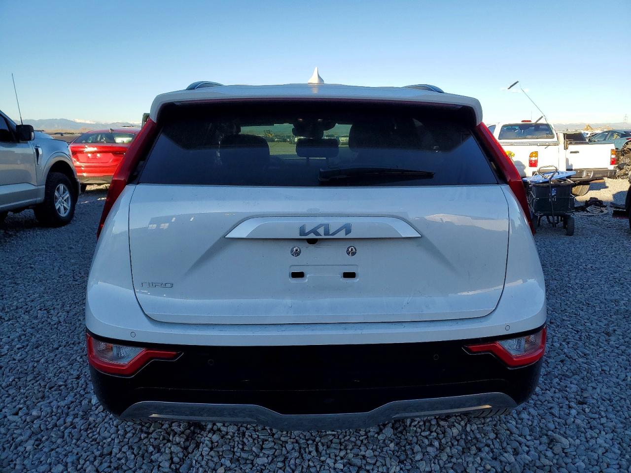 2025 KIA NIRO WIND photo 6