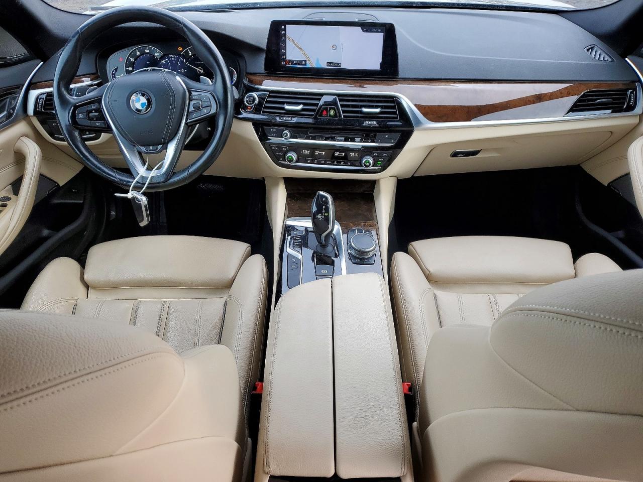 2017 BMW 530 XI photo 8