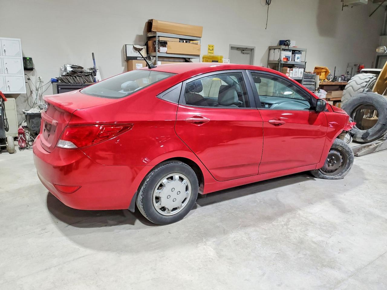 2016 HYUNDAI ACCENT SE photo 3