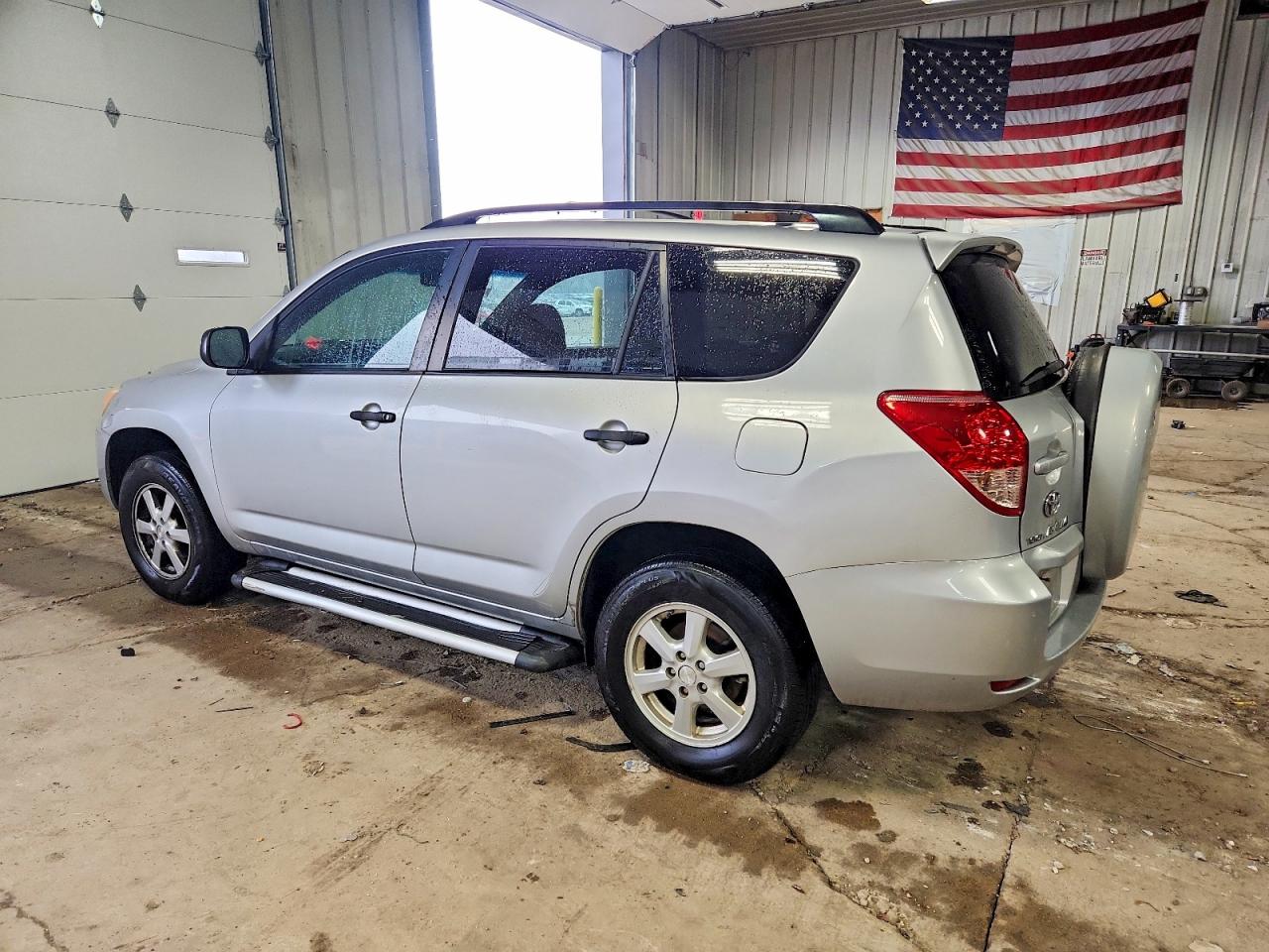 2008 TOYOTA RAV4 photo 2