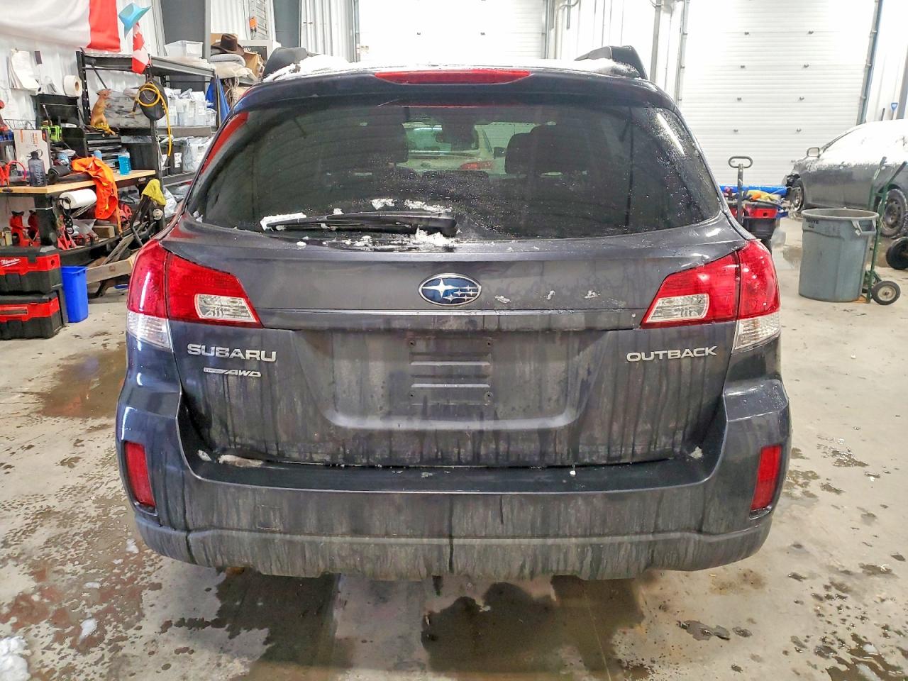 2011 SUBARU OUTBACK 2.5I PREMIUM photo 6
