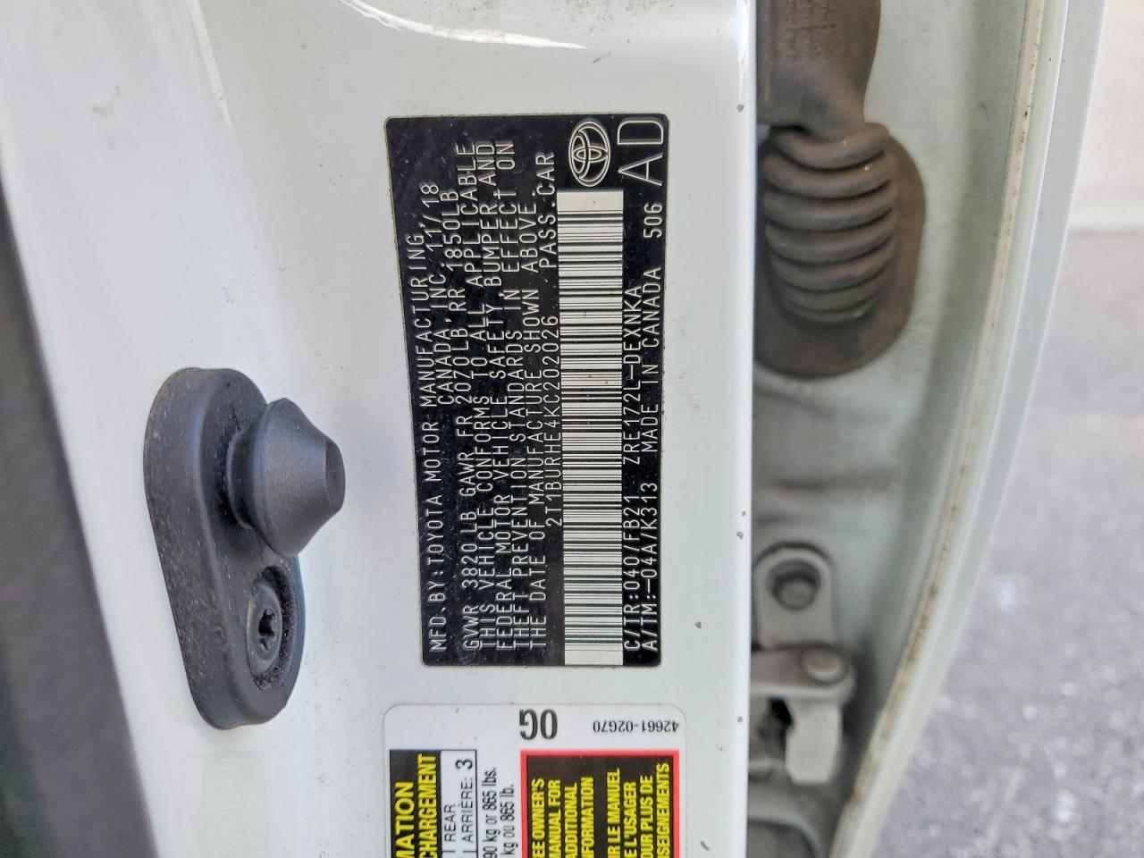 2019 TOYOTA COROLLA L photo 12
