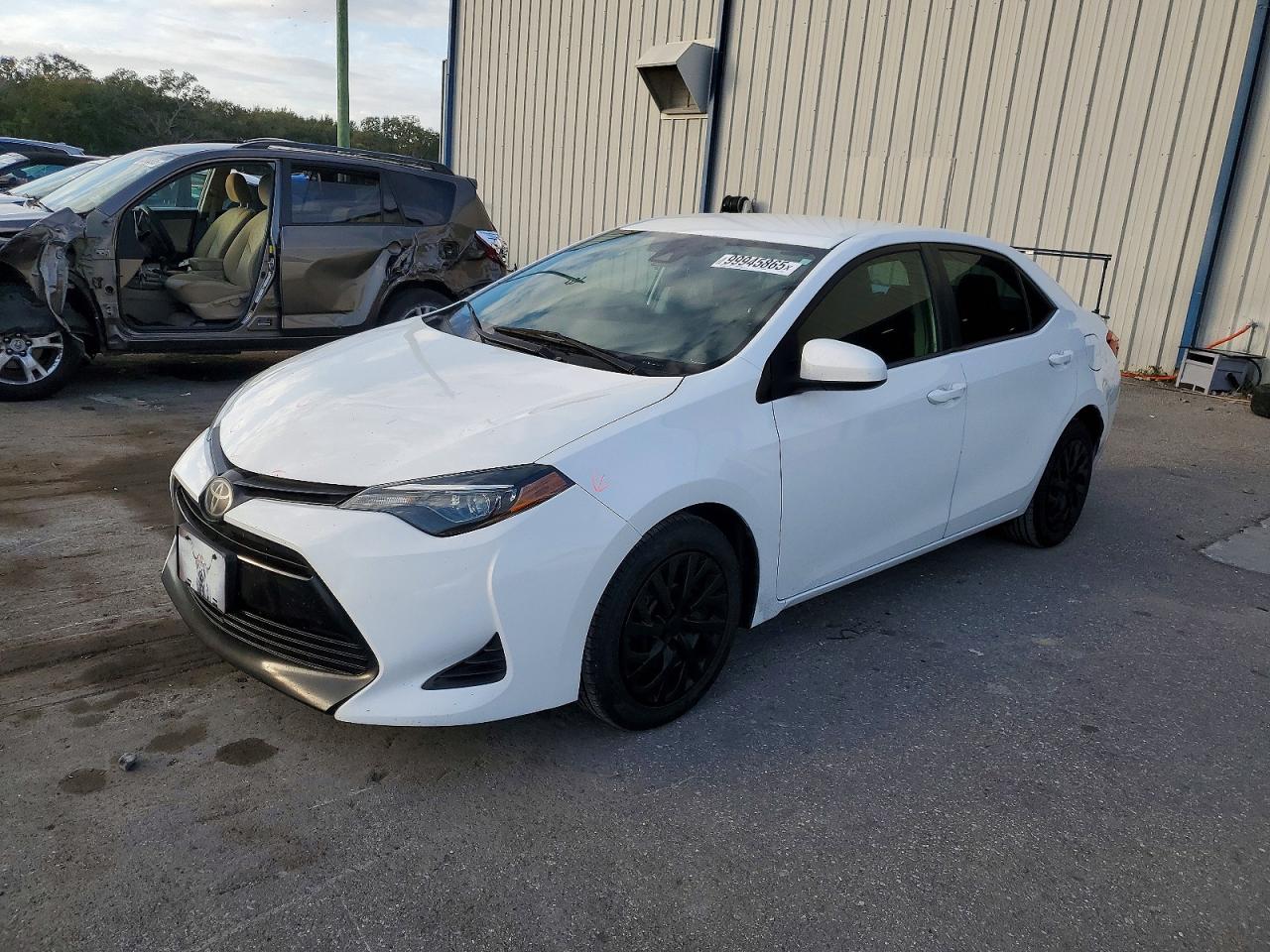 2019 TOYOTA COROLLA