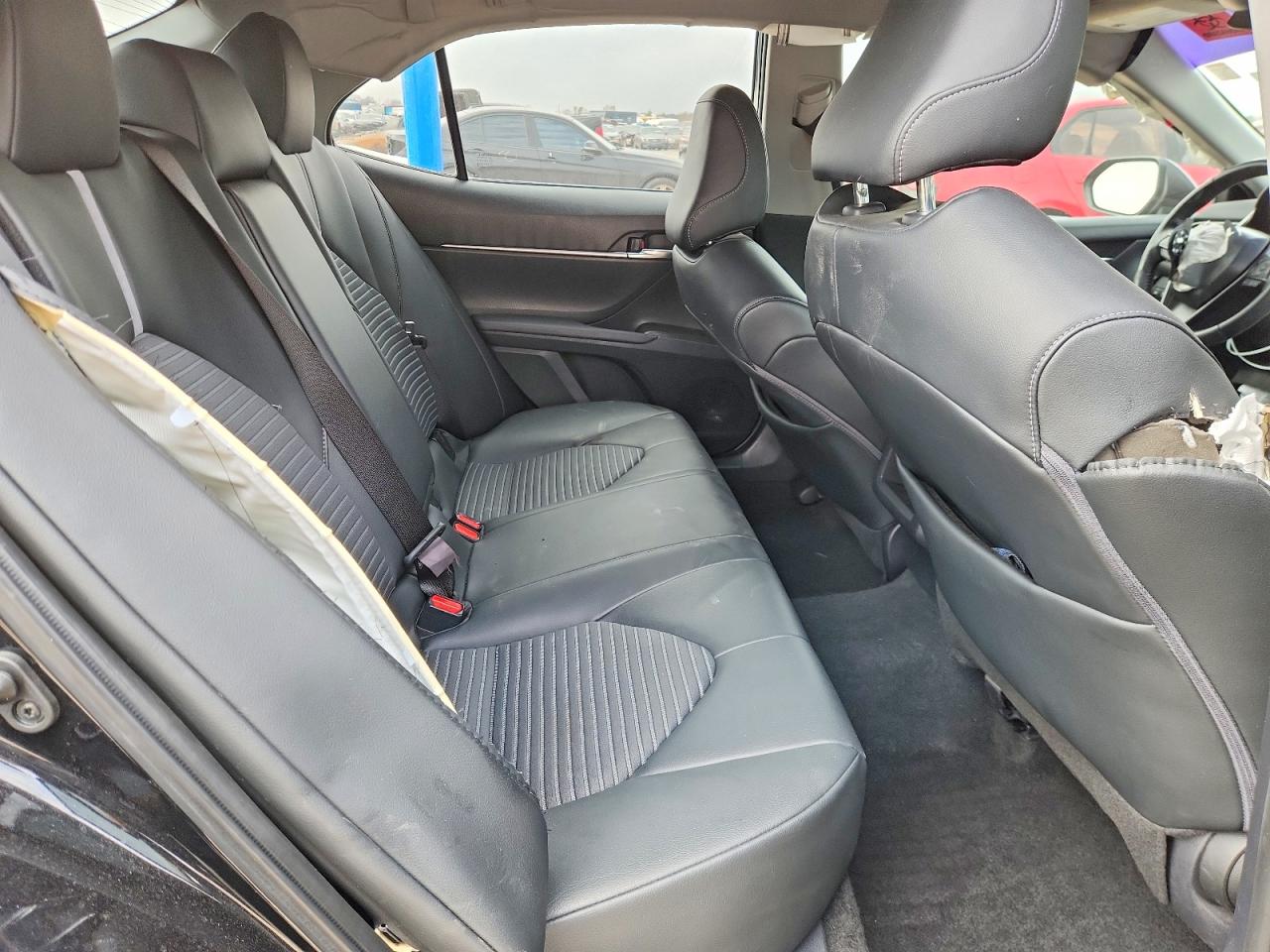 2022 TOYOTA CAMRY SE photo 10